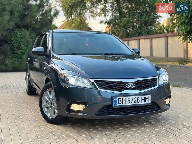 Kia Ceed 2010