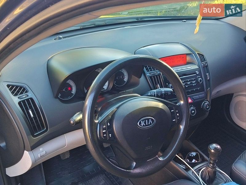 Хетчбек Kia Ceed 2008 в Вінниці