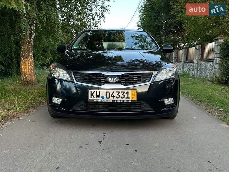 Хетчбек Kia Ceed 2010 в Івано-Франківську фото Хетчбек Kia Ceed 2010 в Івано-Франківську