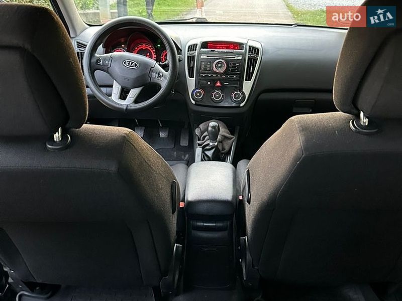 Хетчбек Kia Ceed 2010 в Івано-Франківську фото 31 Хетчбек Kia Ceed 2010 в Івано-Франківську