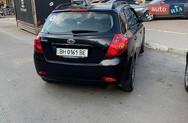 Хэтчбек Kia Ceed 2008 в Черноморске
