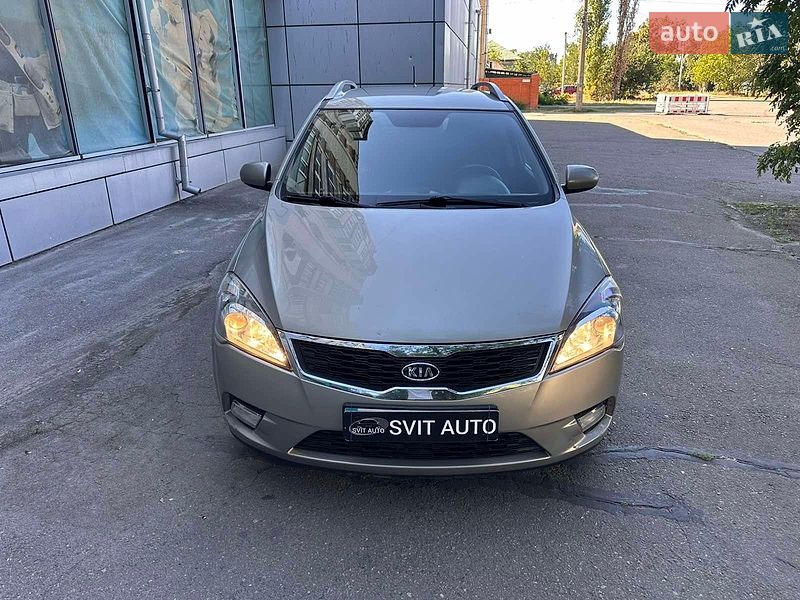 Універсал Kia Ceed 2012 в Миколаєві