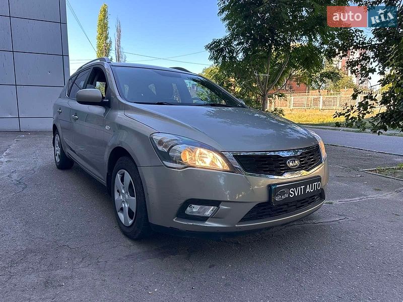 Універсал Kia Ceed 2012 в Миколаєві