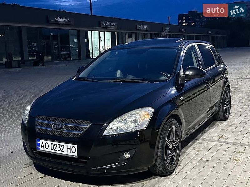 Хетчбек Kia Ceed 2007 в Ужгороді фото Хетчбек Kia Ceed 2007 в Ужгороді