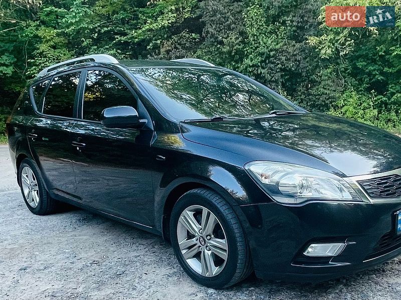 Универсал Kia Ceed 2012 в Киеве