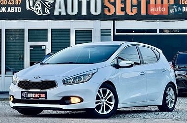 Хетчбек Kia Ceed 2012 в Харкові