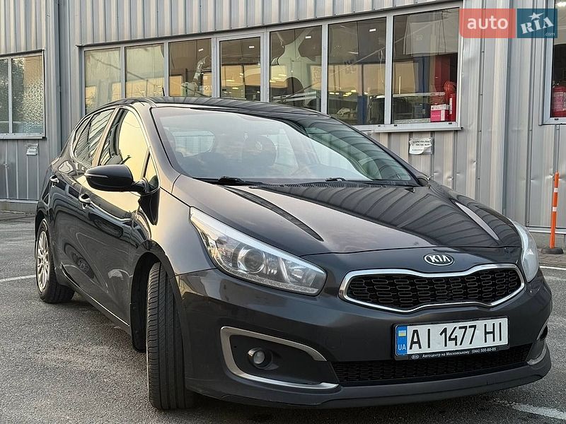 Хетчбек Kia Ceed 2016 в Києві фото Хетчбек Kia Ceed 2016 в Києві