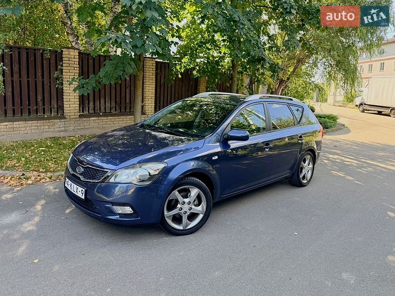 Универсал Kia Ceed 2010 в Киеве