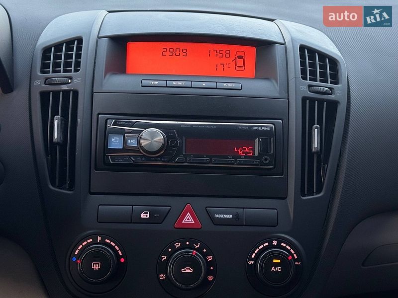 Хэтчбек Kia Ceed 2007 в Харькове фото 19 Хэтчбек Kia Ceed 2007 в Харькове