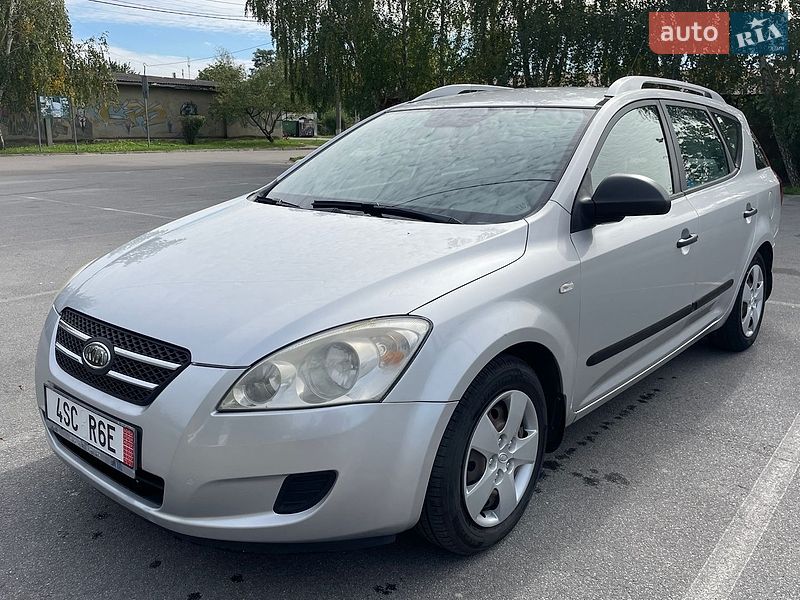 Універсал Kia Ceed 2008 в Рівному