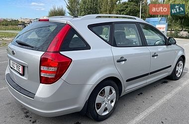 Універсал Kia Ceed 2008 в Рівному
