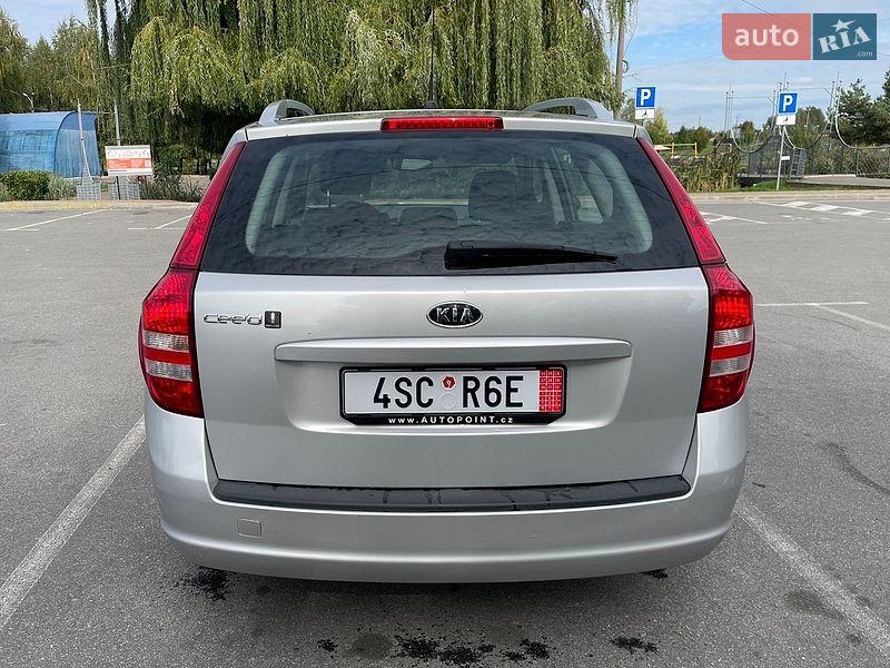 Універсал Kia Ceed 2008 в Рівному