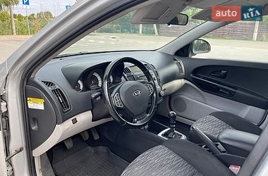 Універсал Kia Ceed 2008 в Рівному