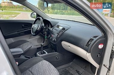 Універсал Kia Ceed 2008 в Рівному