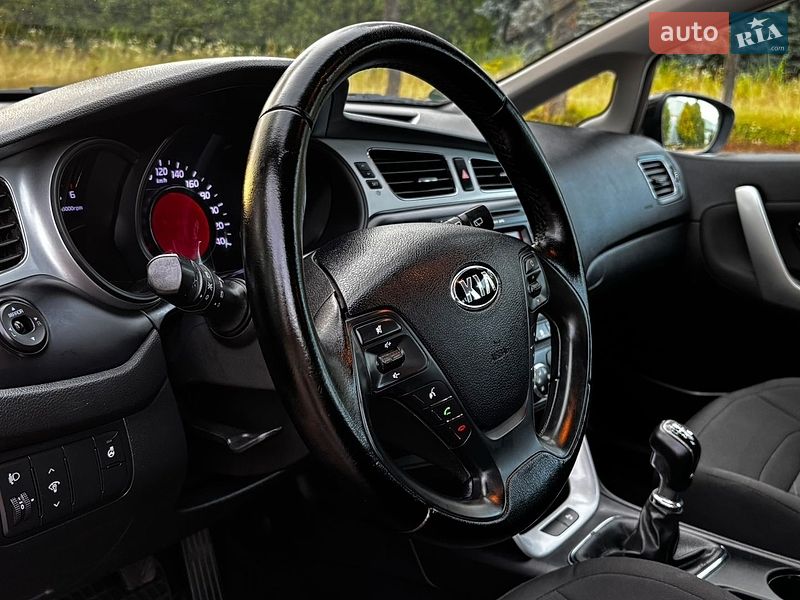 Универсал Kia Ceed 2013 в Житомире