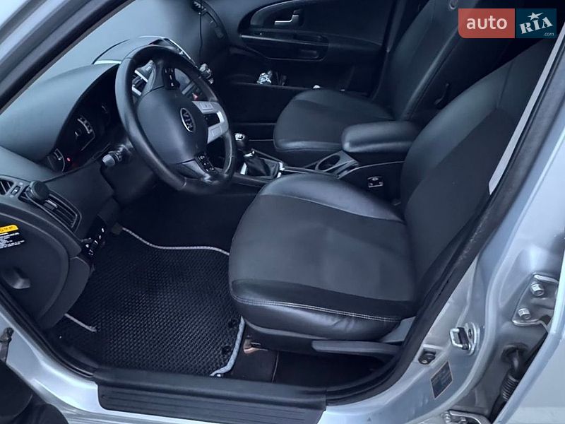Универсал Kia Ceed 2010 в Черкассах