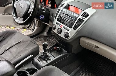 Хетчбек Kia Ceed 2008 в Новогуйвинське фото 8 Хетчбек Kia Ceed 2008 в Новогуйвинське