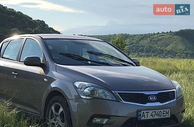 Хетчбек Kia Ceed 2009 в Тлумачі