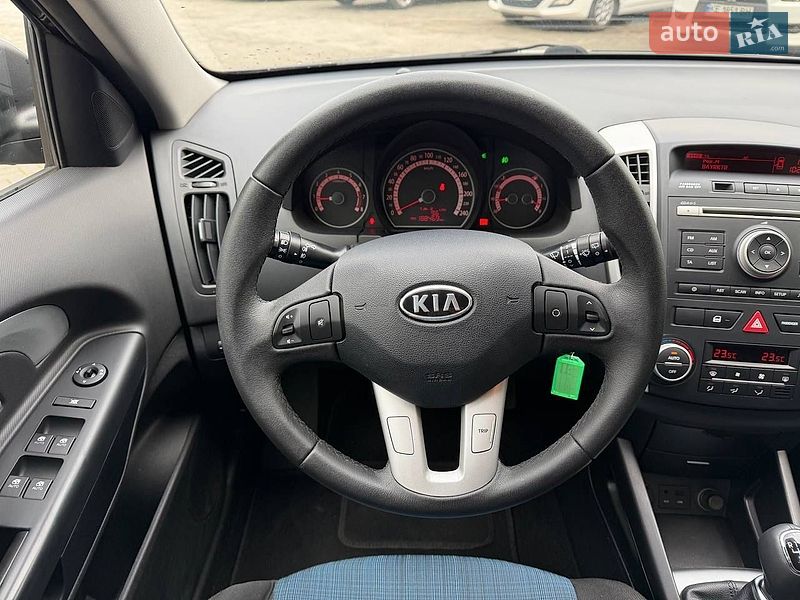 Универсал Kia Ceed 2010 в Днепре