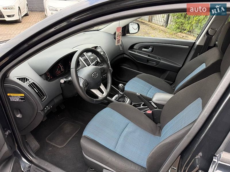 Универсал Kia Ceed 2010 в Днепре