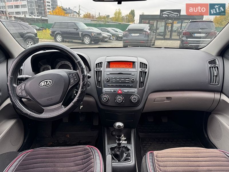 Хэтчбек Kia Ceed 2008 в Киеве фото 17 Хэтчбек Kia Ceed 2008 в Киеве