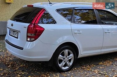 Универсал Kia Ceed 2011 в Днепре