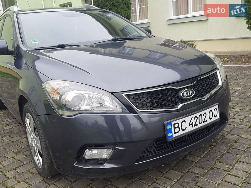 Универсал Kia Ceed 2010 в Стрые