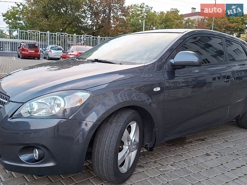 Хетчбек Kia Ceed 2008 в Одесі