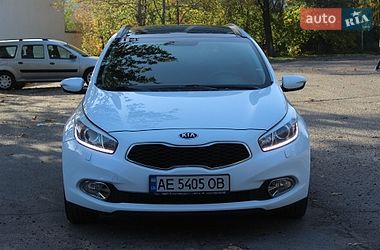 Універсал Kia Ceed 2013 в Дніпрі