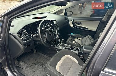 Хетчбек Kia Ceed 2012 в Чорткові