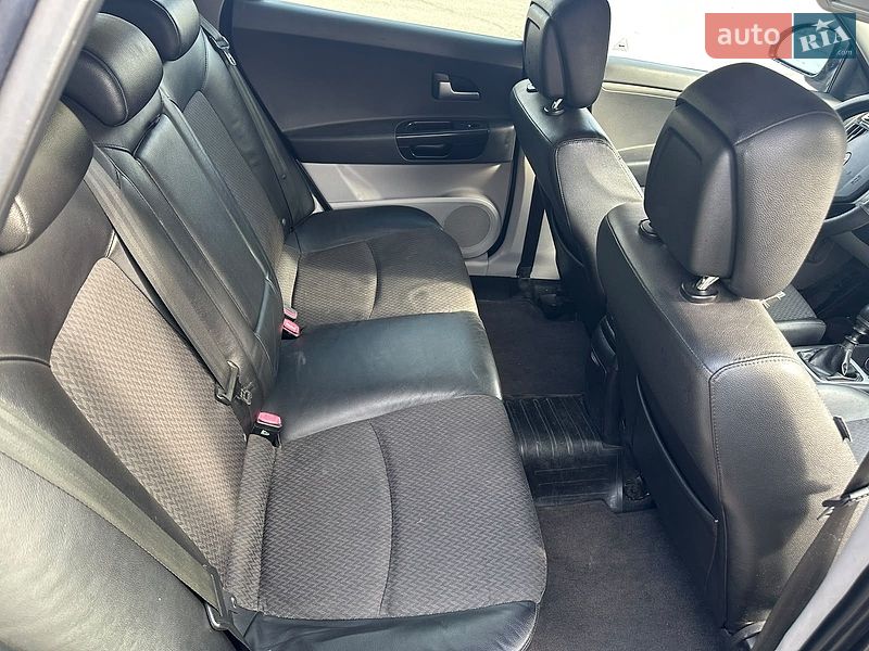 Универсал Kia Ceed 2008 в Николаеве фото 10 Универсал Kia Ceed 2008 в Николаеве