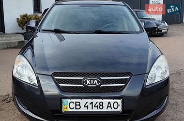 Хэтчбек Kia Ceed 2008 в Чернигове