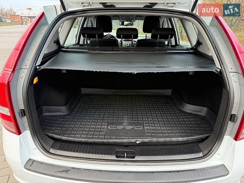 Універсал Kia Ceed 2011 в Вінниці фото 81 Універсал Kia Ceed 2011 в Вінниці