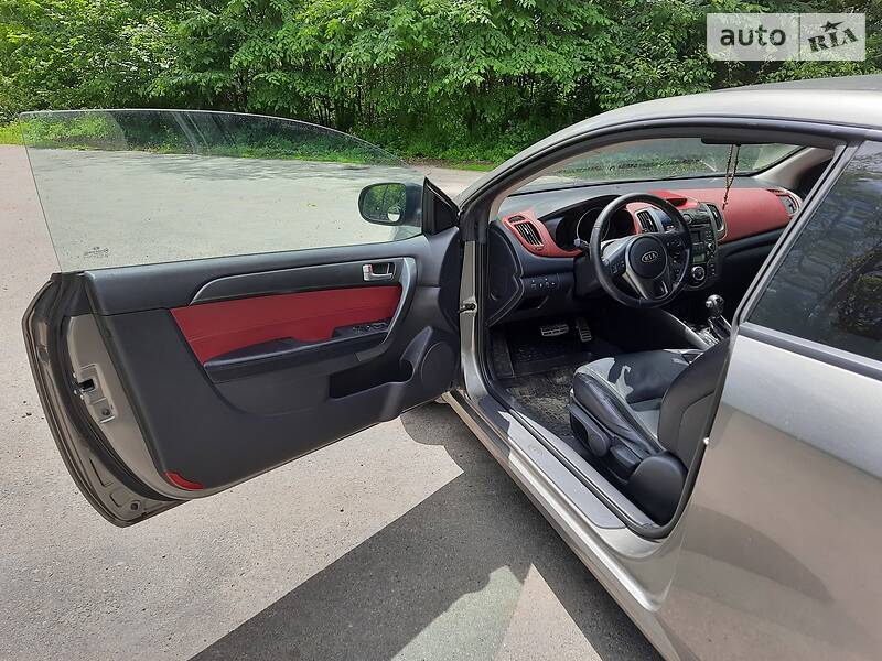 Купе Kia Cerato Koup 2011 в Фастові