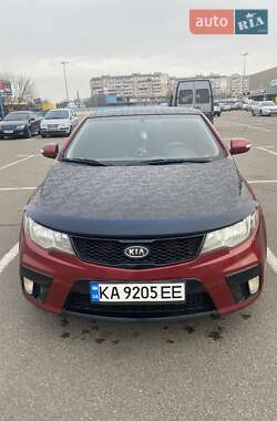 Купе Kia Cerato Koup 2010 в 