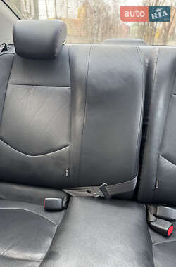 Купе Kia Cerato Koup 2011 в 