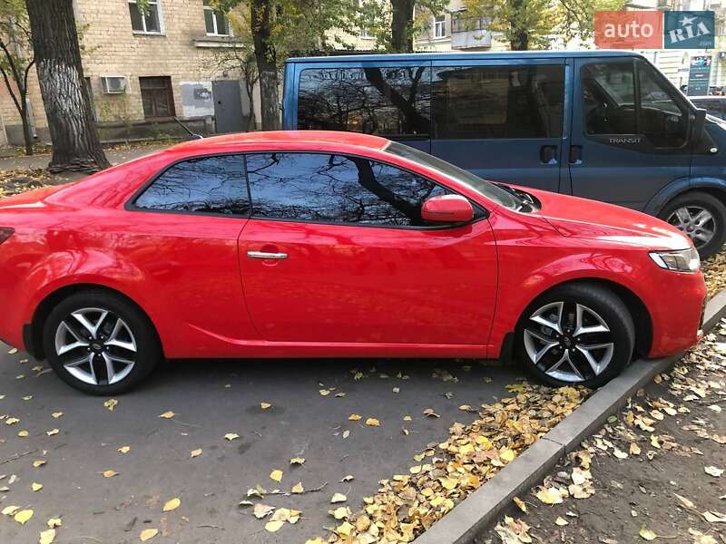 Купе Kia Cerato Koup 2011 в Дніпрі