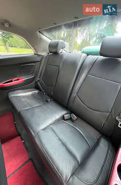 Купе Kia Cerato Koup 2011 в 