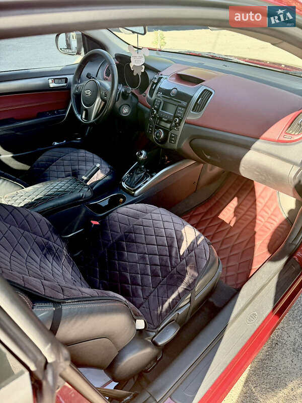 Купе Kia Cerato Koup 2011 в Запорожье