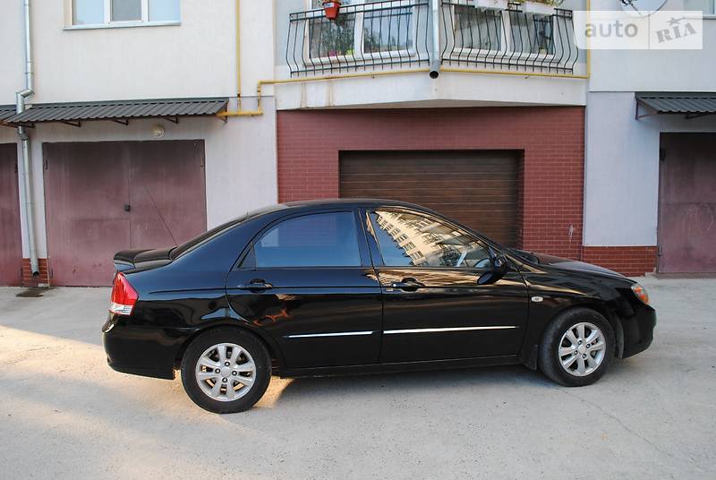 Седан Kia Cerato 2008 в Ивано-Франковске