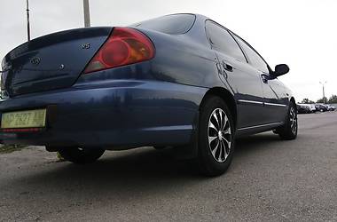 Седан Kia Cerato 2003 в Житомире