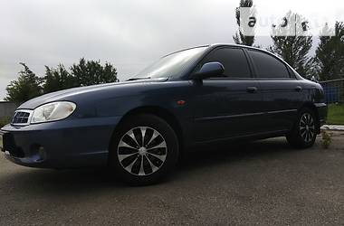 Седан Kia Cerato 2003 в Житомире