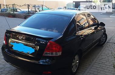 Седан Kia Cerato 2008 в Шумске