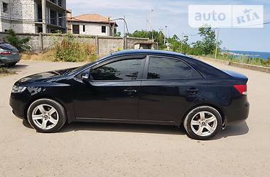 Седан Kia Cerato 2010 в Одессе