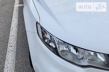 Купе Kia Cerato 2012 в 