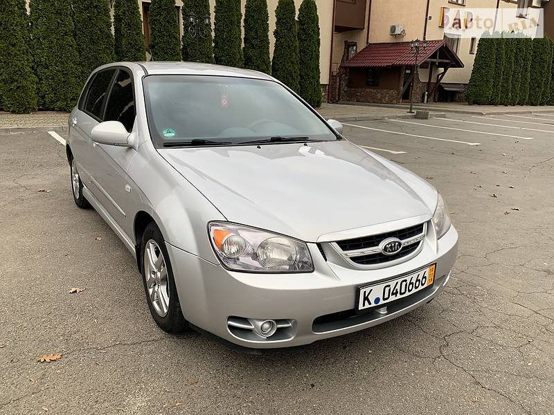 Хэтчбек Kia Cerato 2008 в Тернополе