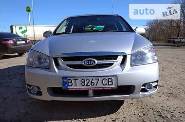 Хэтчбек Kia Cerato 2006 в Херсоне