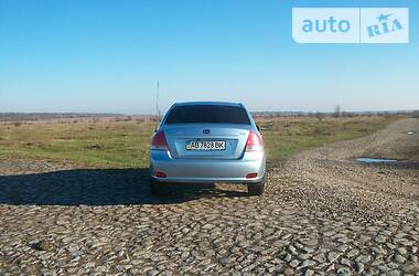Седан Kia Cerato 2007 в 