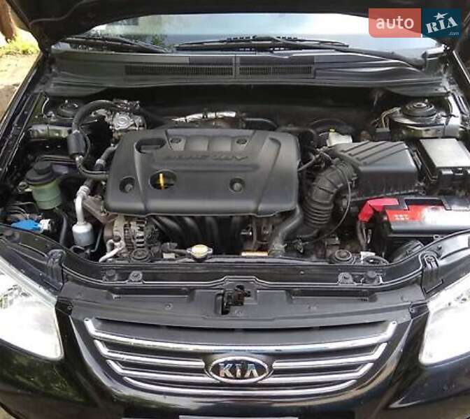 Седан Kia Cerato 2007 в Луцке