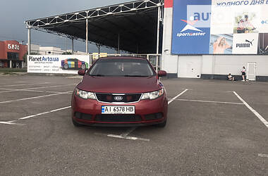 Седан Kia Cerato 2010 в 